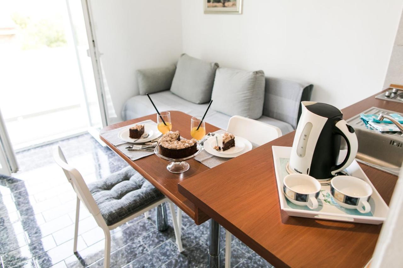 Apartmani Sanja Vodice Luaran gambar